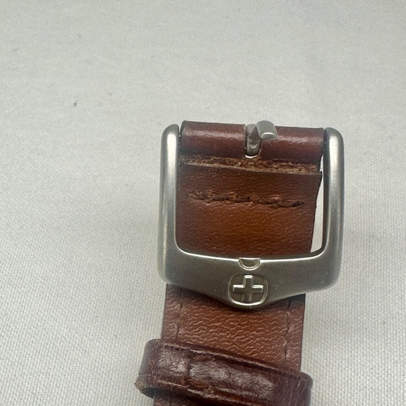 Wenger Swiss Army S.A.K. Design Watch Swiss Made Date Leather 095.0695 Working - Picture 3 of 14